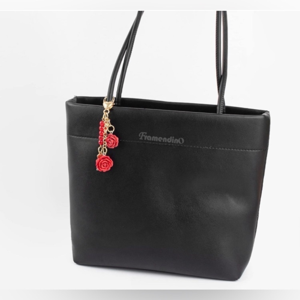 Rose 🌹 keychain/bag charm - Picture 2 of 13